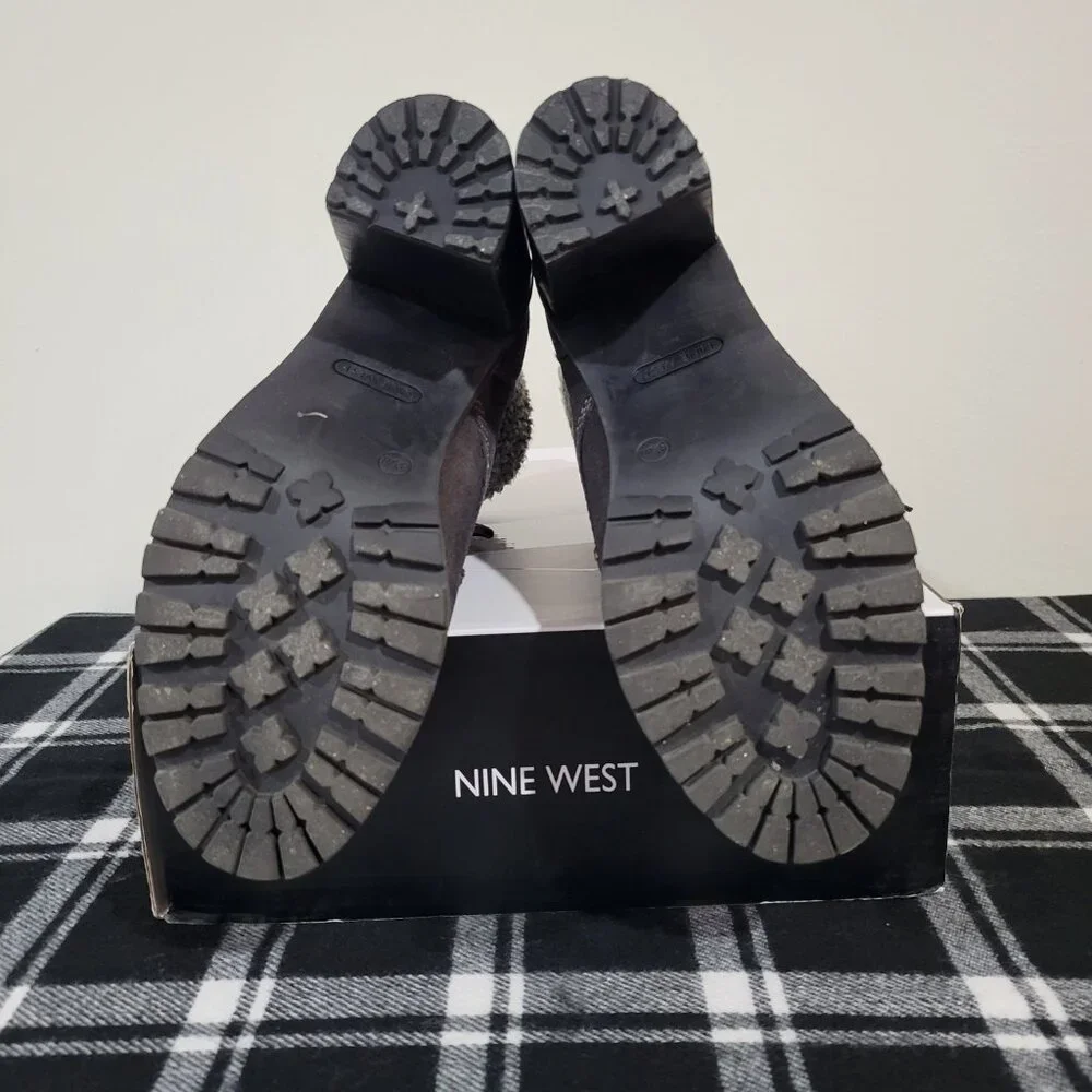 Nine West Dark Gray Suede Phaedra Boot Sz 8.5 NWT - Picture 8 of 9